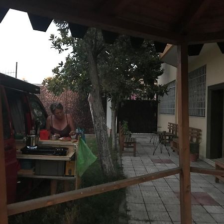 Sunrise Guest House Shkodër Extérieur photo