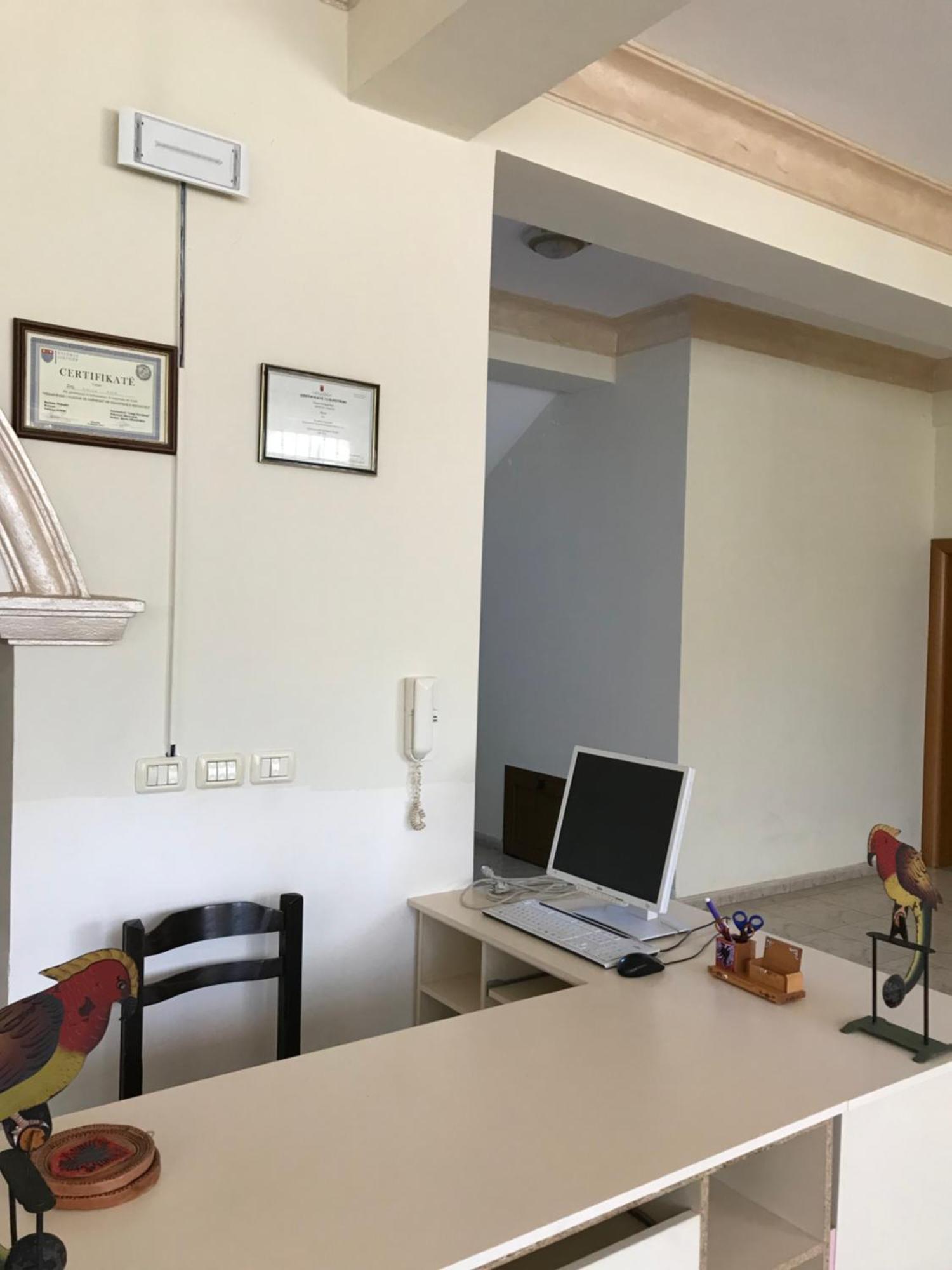 Sunrise Guest House Shkodër Extérieur photo